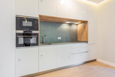 Apartamento en venta Madrid, España 2 dormitorios, 79 m2 No. 120372 - foto 12