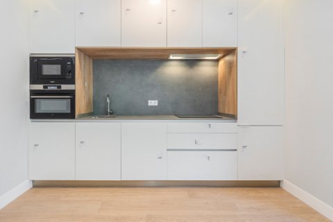 Apartamento en venta Madrid, España 2 dormitorios, 79 m2 No. 120372 - foto 6