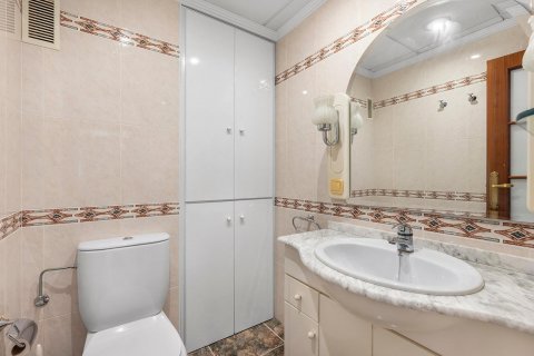 Apartamento en venta Torrevieja, Alicante, España 3 dormitorios, 123 m2 No. 127277 - foto 10