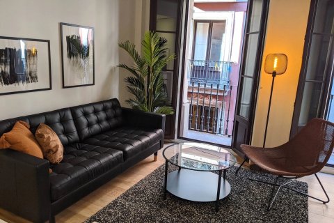 Lägenhet till salu Barcelona, Spanien 2 sovrum, 100 kvm. Nr. 122652 - foto 2