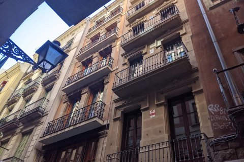 Lägenhet till salu Barcelona, Spanien 2 sovrum, 100 kvm. Nr. 122652 - foto 13