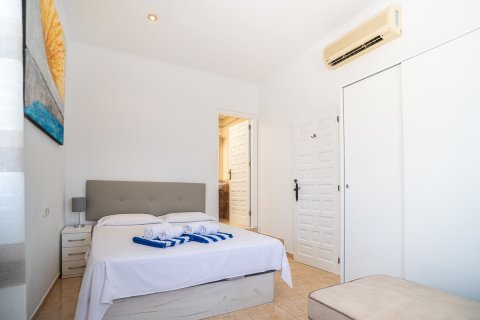 Villa for sale Torrevieja, Alicante, Spain 3 bedrooms, 156 sq.m. No. 131722 - photo 28