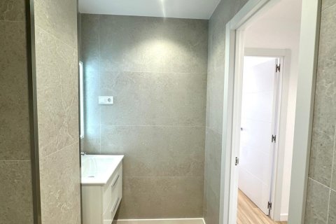 Apartment for sale Punta Prima, Alicante, Spain 2 bedrooms, 70 sq.m. No. 131724 - photo 28