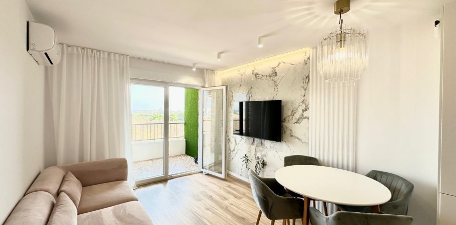 Apartment Punta Prima, Alicante, Spain 2 bedrooms, 70 sq.m. No. 131724