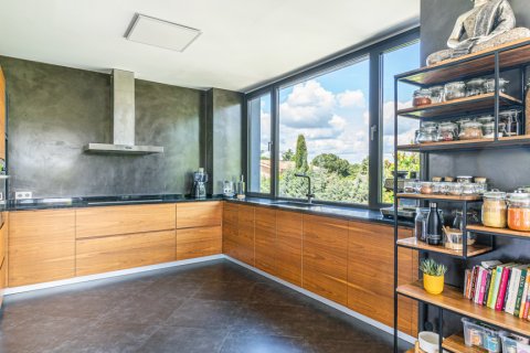 Villa for sale Boadilla del Monte, Madrid, Spain 3 bedrooms, 479 sq.m. No. 121441 - photo 13