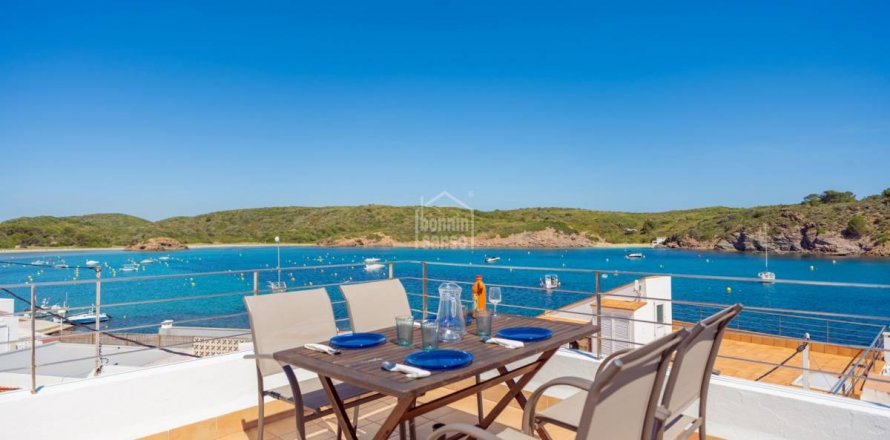 Apartment Mahon, Menorca, Spain 2 bedrooms,  No. 127945
