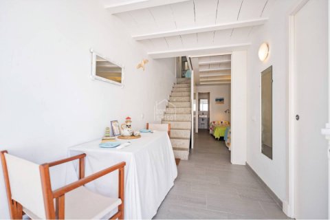 Apartment for sale Mahon, Menorca, Spain 2 bedrooms,  No. 127945 - photo 12