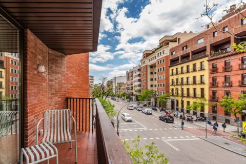 Продажа квартиры в Мадрид, Испания 2 спальни, 110м2 №120517 - фото 27