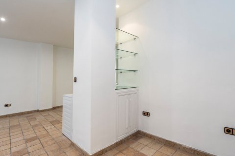 Apartment for sale Madrid, Spain 1 bedroom, 54 sq.m. No. 120519 - photo 26