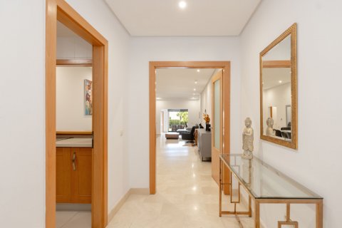 Продажа квартиры в Марбелья, Малага, Испания 3 спальни, 177м2 №120518 - фото 8