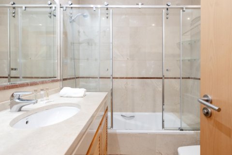 Продажа квартиры в Марбелья, Малага, Испания 3 спальни, 177м2 №120518 - фото 24