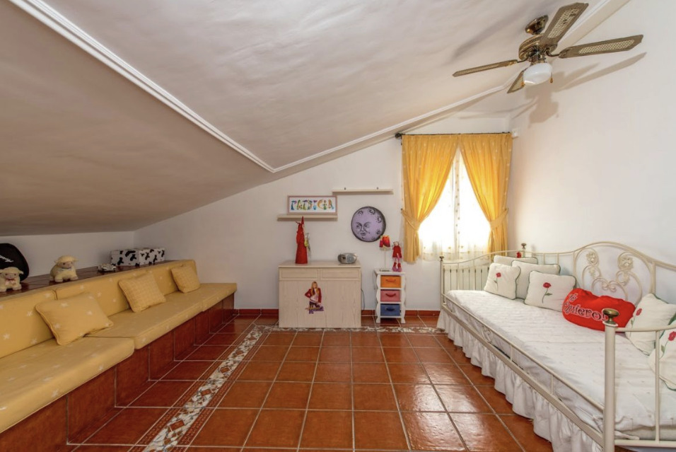 Villa en La Mata, Alicante, España 6 dormitorios, 440 m2 No. 125978