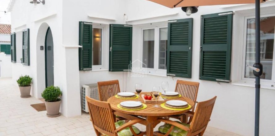 Townhouse Ciutadella De Menorca, Menorca, Spain 2 bedrooms, 65 sq.m. No. 130863
