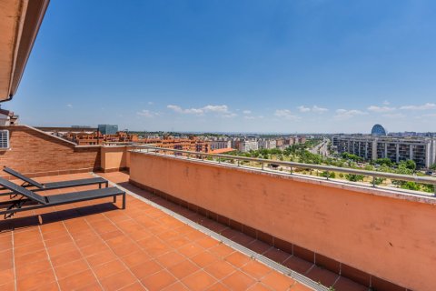 Apartamento en venta Madrid, España 2 dormitorios, 90 m2 No. 121992 - foto 8