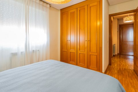 Apartamento en venta Madrid, España 2 dormitorios, 90 m2 No. 121992 - foto 14