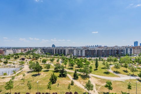 Apartamento en venta Madrid, España 2 dormitorios, 90 m2 No. 121992 - foto 4