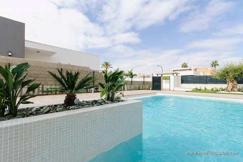 Villa for sale La Manga del Mar Menor, Murcia, Spain 4 bedrooms, 153 sq.m. No. 121352 - photo 14