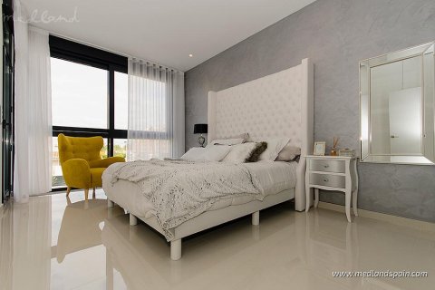 Villa for sale La Manga del Mar Menor, Murcia, Spain 4 bedrooms, 153 sq.m. No. 121352 - photo 7