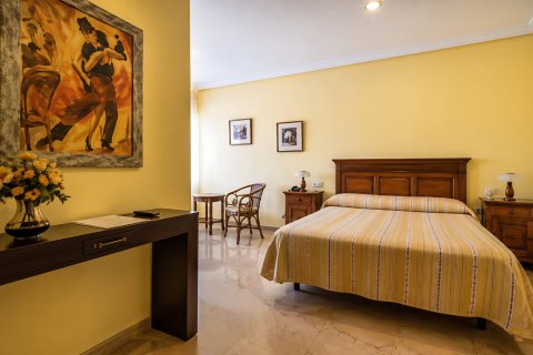 Commercial property à vendre à Alicante, Espagne, 17 chambres, 1286 m2 No. 130393 - photo 6