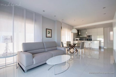 Appartamento in vendita Punta Prima, Alicante, Spagna 3 camere da letto, 89 mq. N° 124795 - foto 2