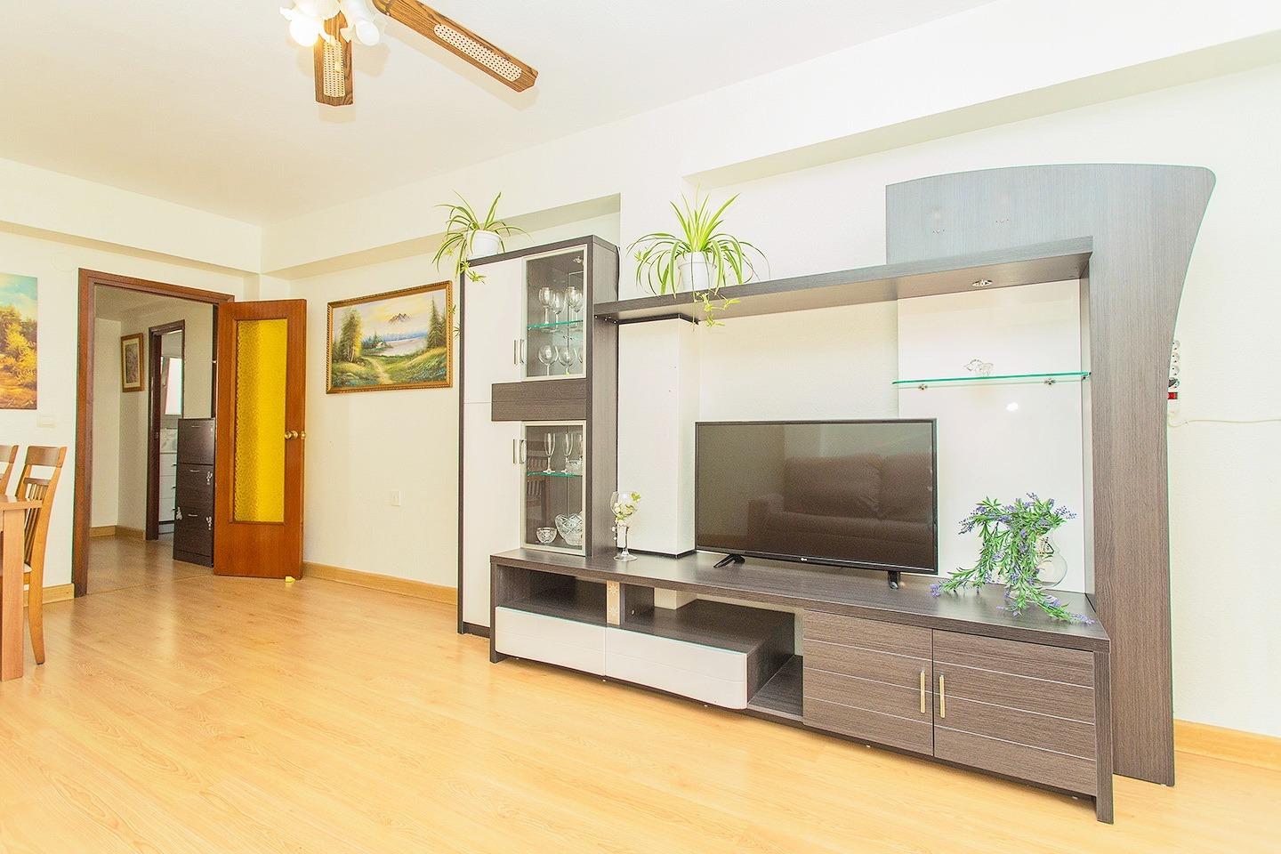 Appartamento a Torrevieja, Alicante, Spagna 3 camere da letto, 125 mq. N° 129388