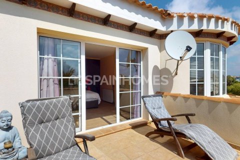 Villa in vendita Orihuela, Alicante, Spagna 5 camere da letto, 218 mq. N° 122457 - foto 26