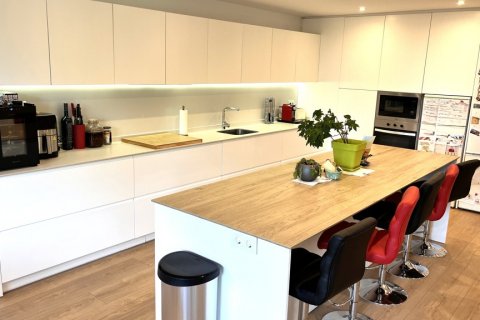 Аренда виллы в Лас-Розас де Мадрид, Мадрид, Испания 4 спальни, 500м2 №122456 - фото 20