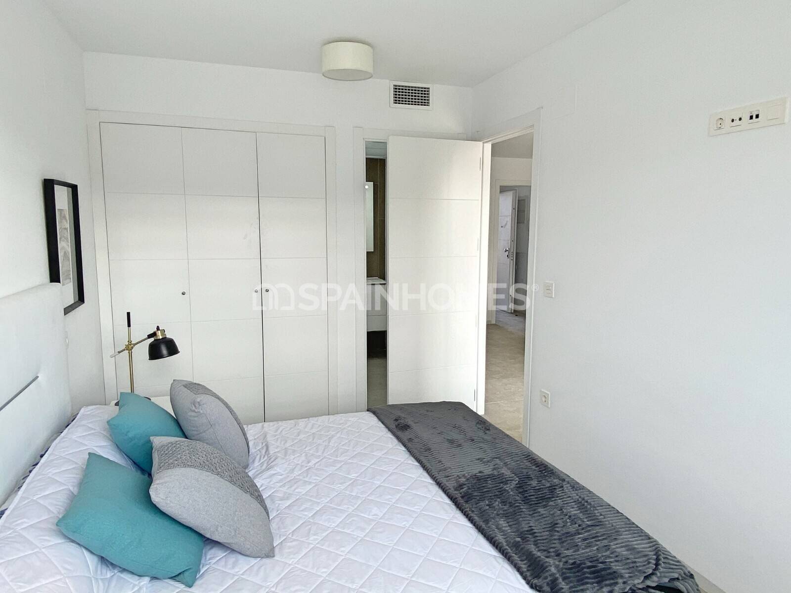 Takvåning i Torrevieja, Alicante, Spanien 2 sovrum, 59 kvm. Nr. 122459