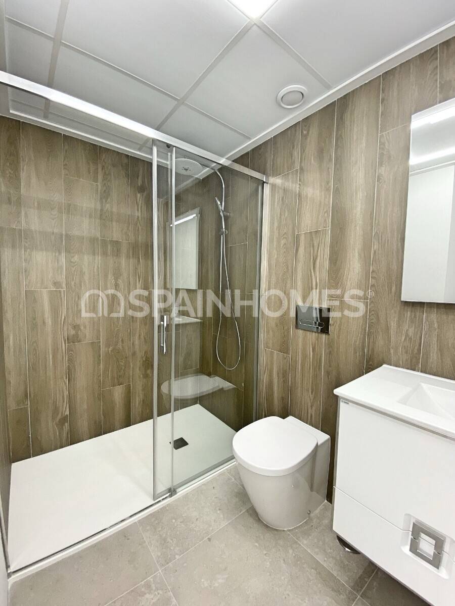 Takvåning i Torrevieja, Alicante, Spanien 2 sovrum, 59 kvm. Nr. 122459