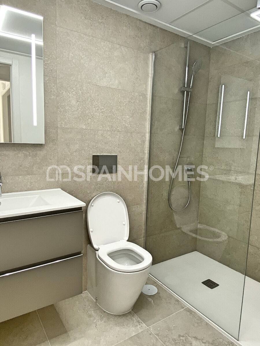 Takvåning i Torrevieja, Alicante, Spanien 2 sovrum, 59 kvm. Nr. 122459