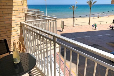 Lägenhet till salu Guardamar del Segura, Alicante, Spanien 2 sovrum, 75 kvm. Nr. 125542 - foto 1