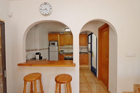 Kaupunkipientalo myytävänä La Zenia, Alicante, Espanja, 3 makuuhuonetta, 80 m2 No. 126988 - kuva 13