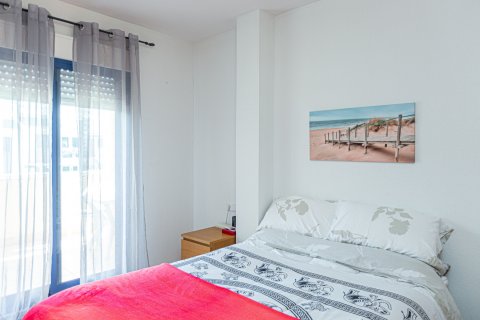 Kaupunkipientalo myytävänä La Zenia, Alicante, Espanja, 3 makuuhuonetta, 80 m2 No. 126988 - kuva 23