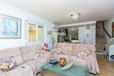 Townhouse for sale La Zenia, Alicante, Spain 3 bedrooms, 83 sq.m. No. 126990 - photo 9