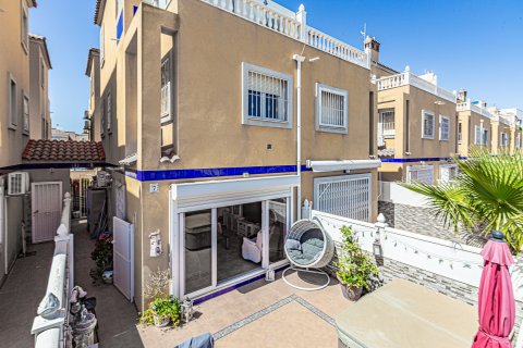 Townhouse for sale La Zenia, Alicante, Spain 3 bedrooms, 83 sq.m. No. 126990 - photo 1
