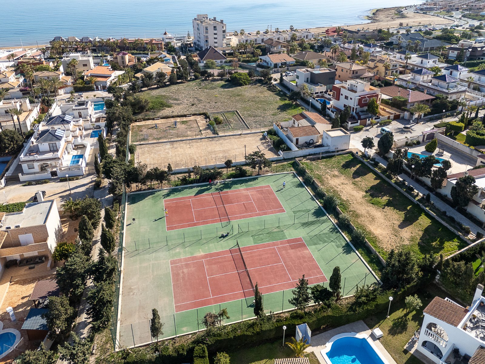 Villa in La Mata, Alicante, Spain 5 bedrooms, 370 sq.m. No. 126987