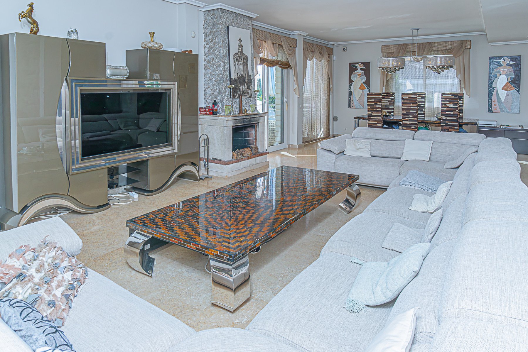 Villa in La Mata, Alicante, Spain 5 bedrooms, 370 sq.m. No. 126987