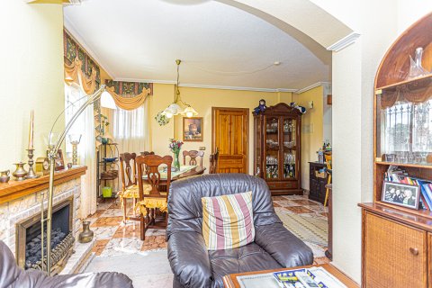 Villa for sale La Zenia, Alicante, Spain 3 bedrooms, 132 sq.m. No. 126989 - photo 10