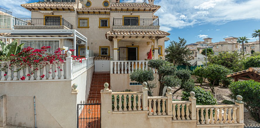 Villa La Zenia, Alicante, Spain 3 bedrooms, 132 sq.m. No. 126989