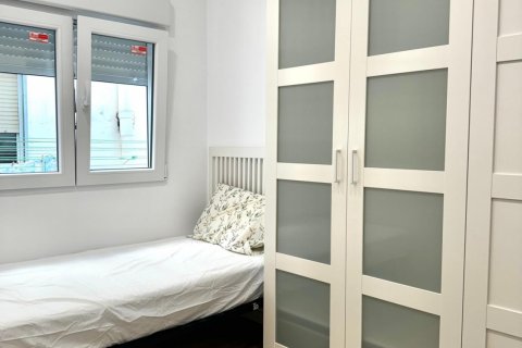 Apartment for sale Barcelona, Spain 3 bedrooms, 59 sq.m. No. 130284 - photo 8
