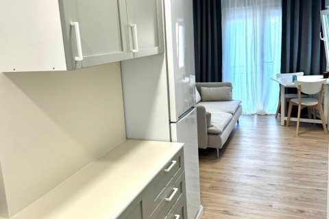 Apartment for sale Barcelona, Spain 3 bedrooms, 59 sq.m. No. 130284 - photo 4