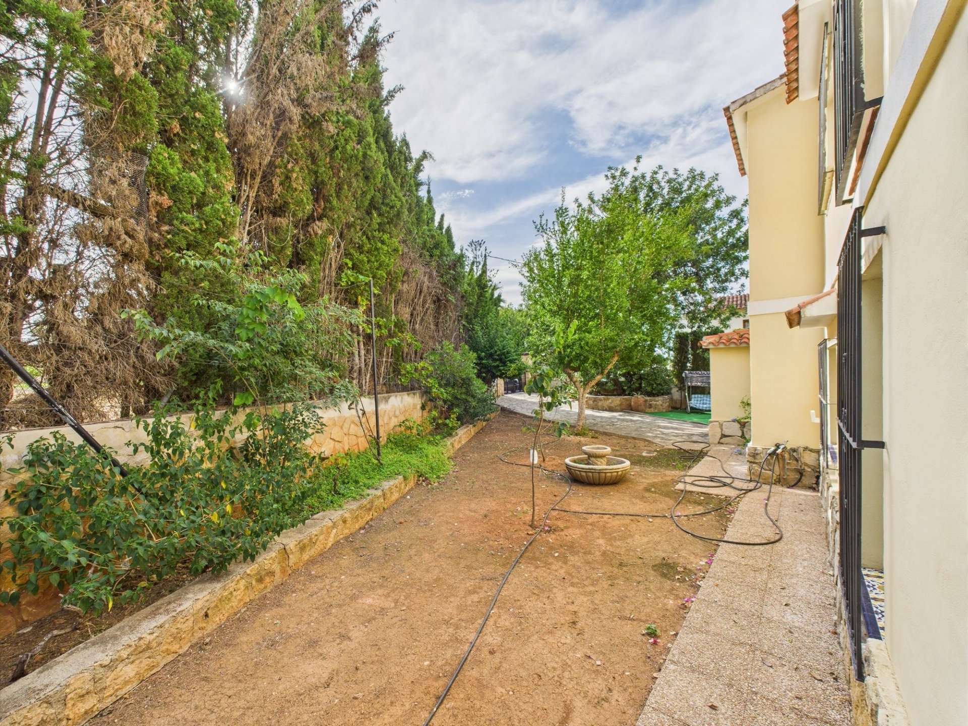 Dom w Denia, Alicante, Hiszpania 4 sypialnie, 270 mkw. nr 130283