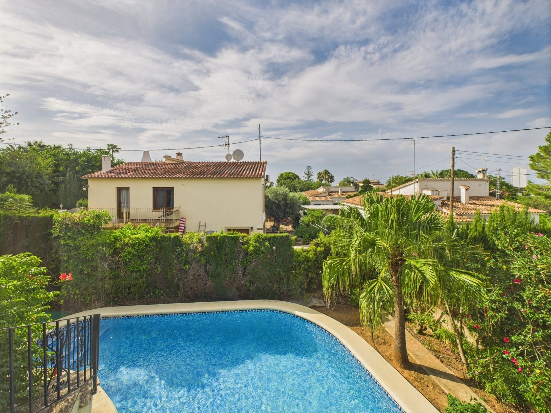 Dom w Denia, Alicante, Hiszpania 4 sypialnie, 270 mkw. nr 130283
