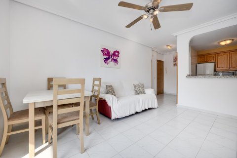 Apartamento en venta Torrevieja, Alicante, España 2 dormitorios, 60 m2 No. 131364 - foto 12