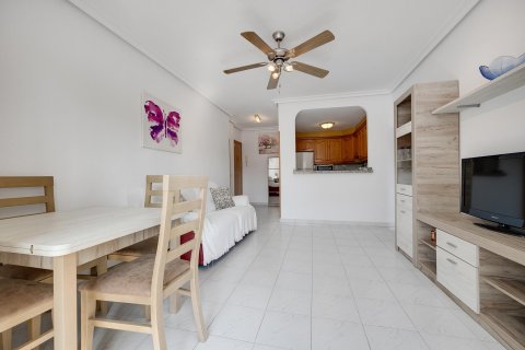 Apartamento en venta Torrevieja, Alicante, España 2 dormitorios, 60 m2 No. 131364 - foto 13