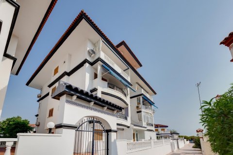 Apartamento en venta Torrevieja, Alicante, España 2 dormitorios, 60 m2 No. 131364 - foto 4