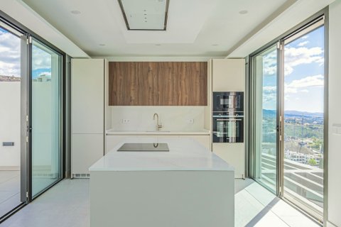 Продажа виллы в Бенахавис, Малага, Испания 3 спальни, 152м2 №123754 - фото 9