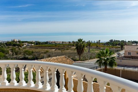 Huvila myytävänä Torrevieja, Alicante, Espanja, 2 makuuhuonetta, 106 m2 No. 125013 - kuva 14