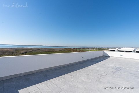 Apartment à vendre à Guardamar del Segura, Alicante, Espagne, 2 chambres, 64.1 m2 No. 124610 - photo 2
