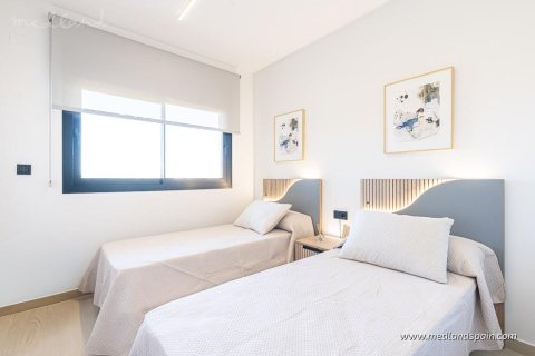 Apartment à vendre à Guardamar del Segura, Alicante, Espagne, 2 chambres, 64.1 m2 No. 124610 - photo 8